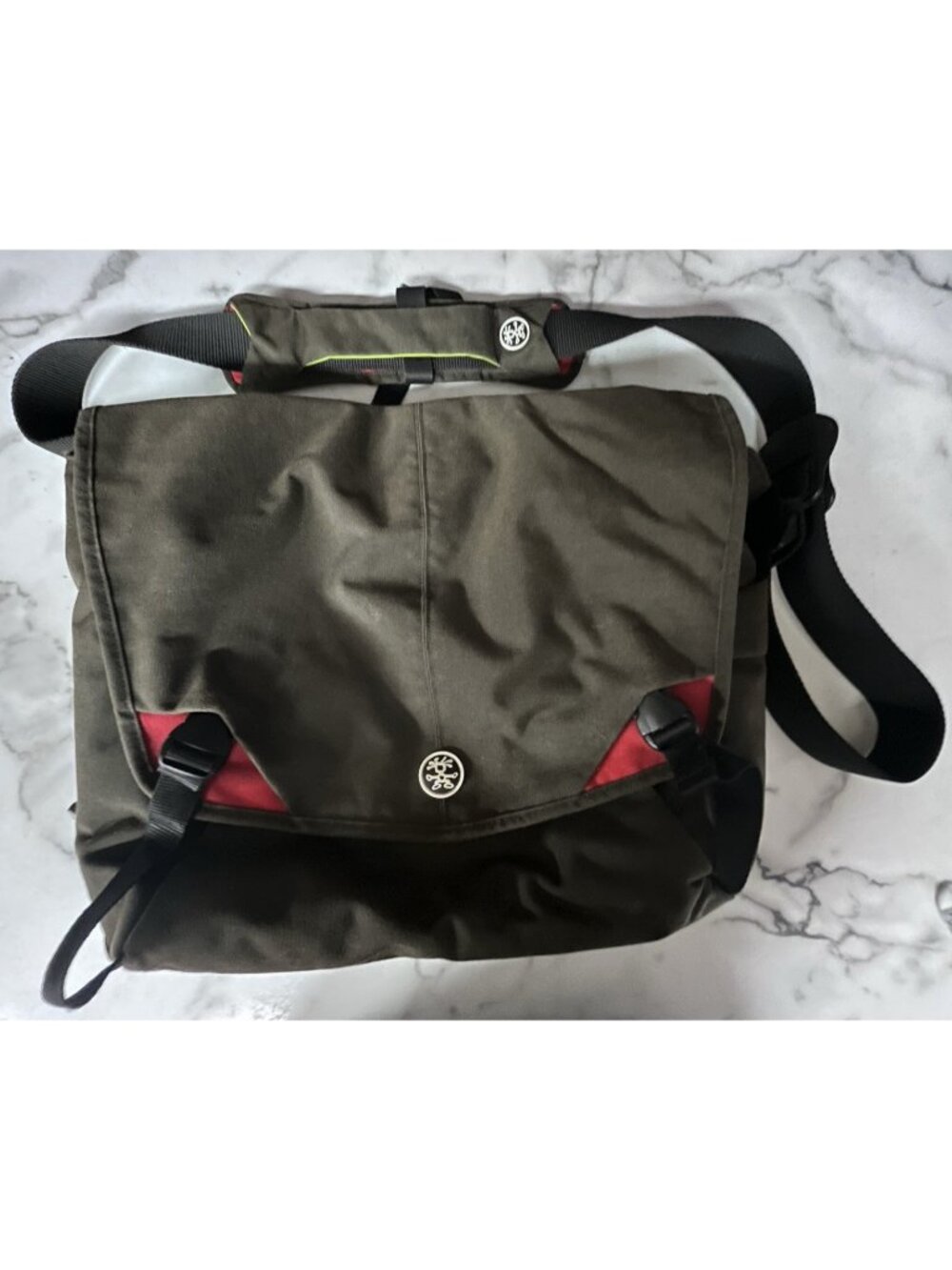 Crumpler  The Horseman Laptop Messenger Crossbody Bag Brown Lime Green Black